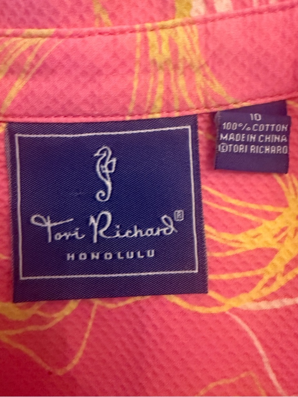 Tori Richard Honolulu Pink Floral Sleeveless Button Front Golf Resort Top Sz 10 - Picture 8 of 10
